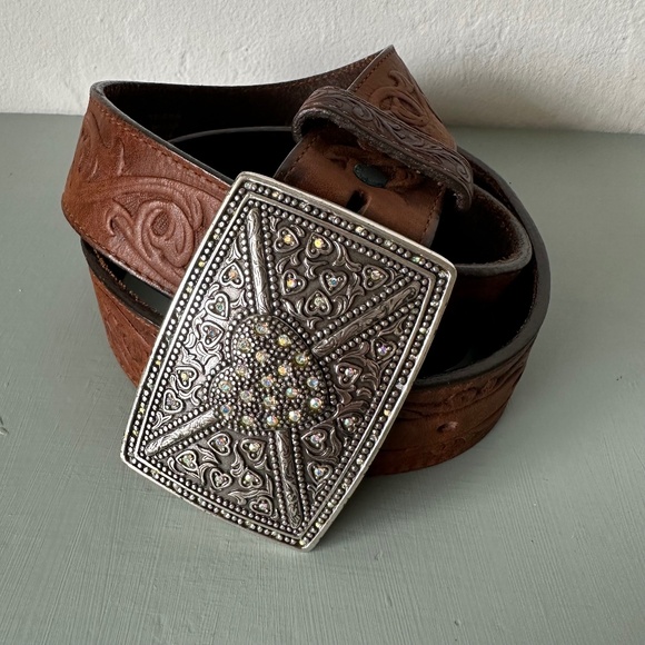 Tony Lama Accessories - Tony Lama Brown Tooled Leather Western Belt W 34 Buckle Heart Of The West BL003